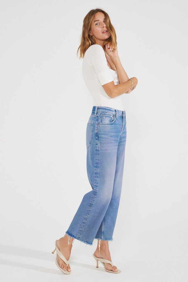 Altin Loose Fit Crop - Sunset Cliff - Veneka-Sustainable-Ethical-Denim-Etica Denim Drop Ship