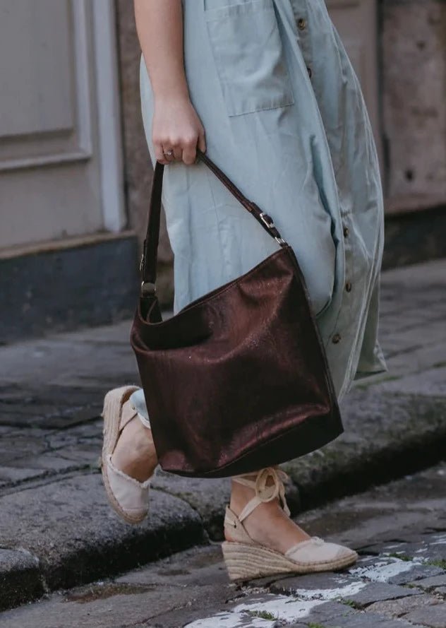 Boho Shoulder Bag in Brown - Veneka-Sustainable-Ethical-Bag-Tiradia Cork Drop Ship