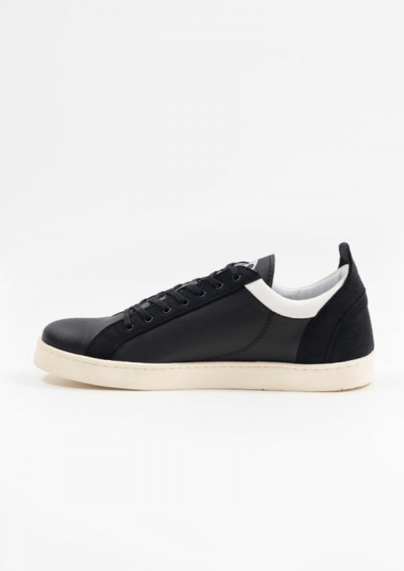 Borås Classic Sneakers in Oyster - Veneka-Sustainable-Ethical-Other-1 People Drop Ship
