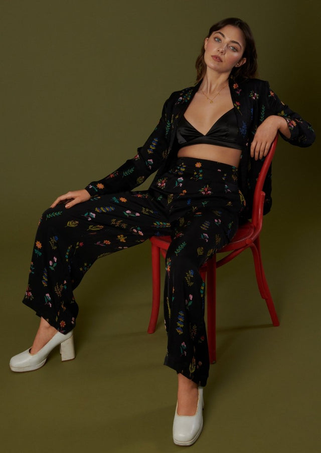 Botanica Blazer in Midnight - Veneka-Sustainable-Ethical-Jackets-Em & Shi Drop Ship