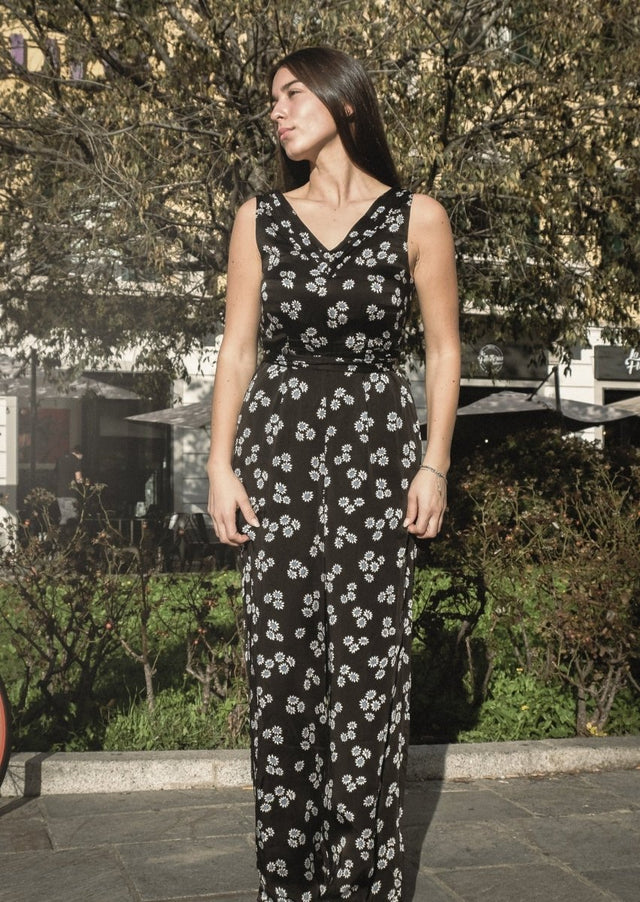 Ditsy Jumpsuit in Monochrome - Veneka-Sustainable-Ethical-Dresses-Em & Shi Drop Ship