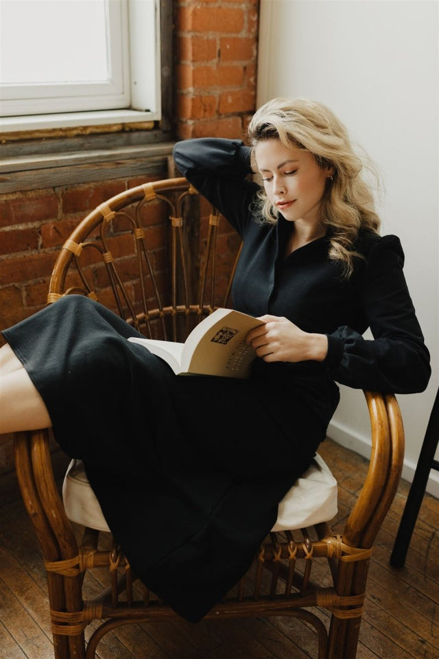 Jackie Tencel Organic Cotton Button-Down in Black - Veneka-Sustainable-Ethical-Tops-Sonderlier Drop Ship