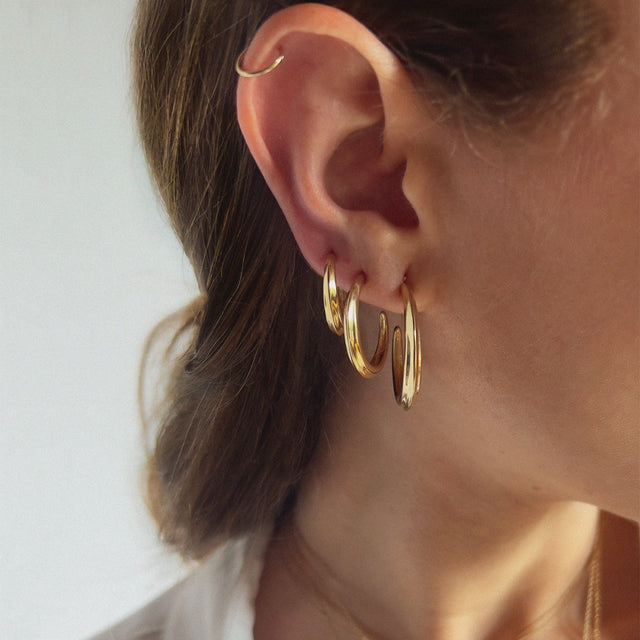 Large Hoop Earrings in Gold - Veneka-Sustainable-Ethical-Jewelry-Astor & Orion Drop Ship