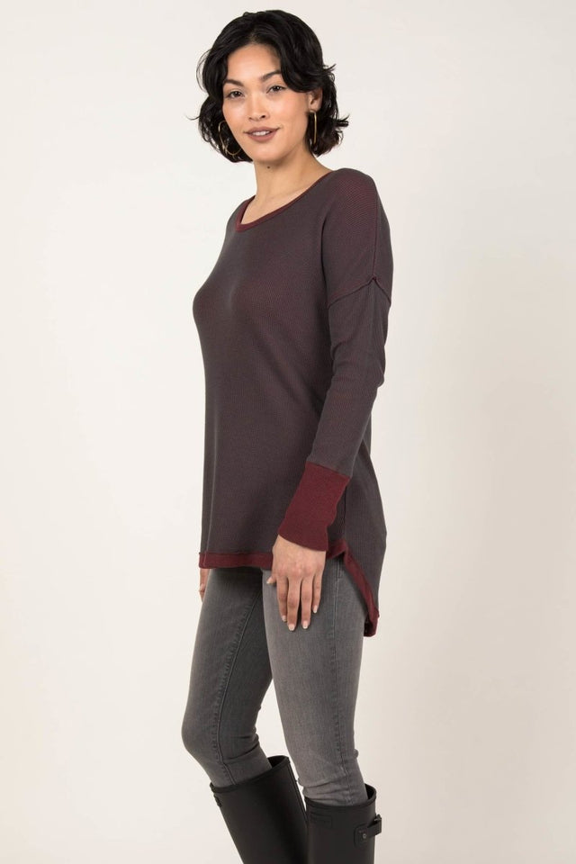 Lightweight Waffle Raglan Tunic in Cherry/Charcoal - Veneka-Sustainable-Ethical-Tops-Indigenous Drop Ship