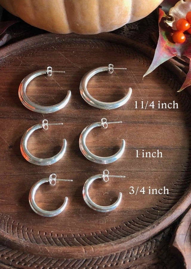 Medium Hoop Earrings in Silver - Veneka-Sustainable-Ethical-Jewelry-Astor & Orion Drop Ship