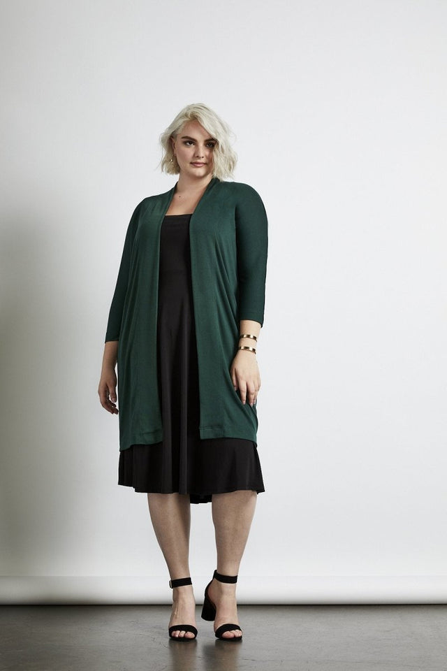 Oki Relaxed Cardi in Jungle - Veneka-Sustainable-Ethical-Jackets-Hours Drop Ship