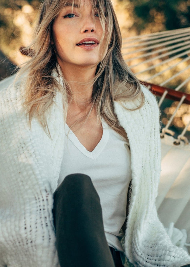 Robin V-Neck Tee in White - Veneka-Sustainable-Ethical-Tops-Graceful District Drop Ship