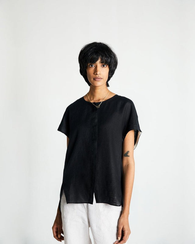 The Box Top in Black - Veneka-Sustainable-Ethical-Tops-Reistor Drop Ship