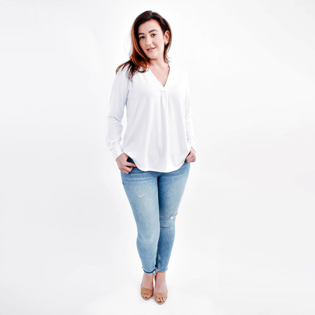 The Comfy Dress Shirt in White - Veneka-Sustainable-Ethical-Tops-Encircled Drop Ship