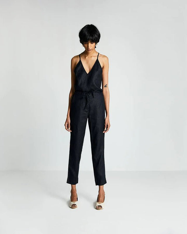 The Goes With Everything Pant in Black - Veneka-Sustainable-Ethical-Bottoms-Reistor Drop Ship