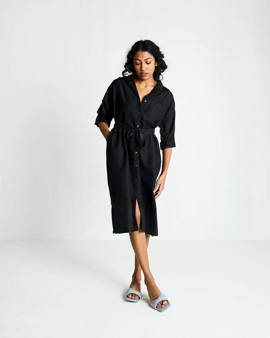 The Sunday Smoke Dress in Black - Veneka-Sustainable-Ethical-Dresses-Reistor Drop Ship