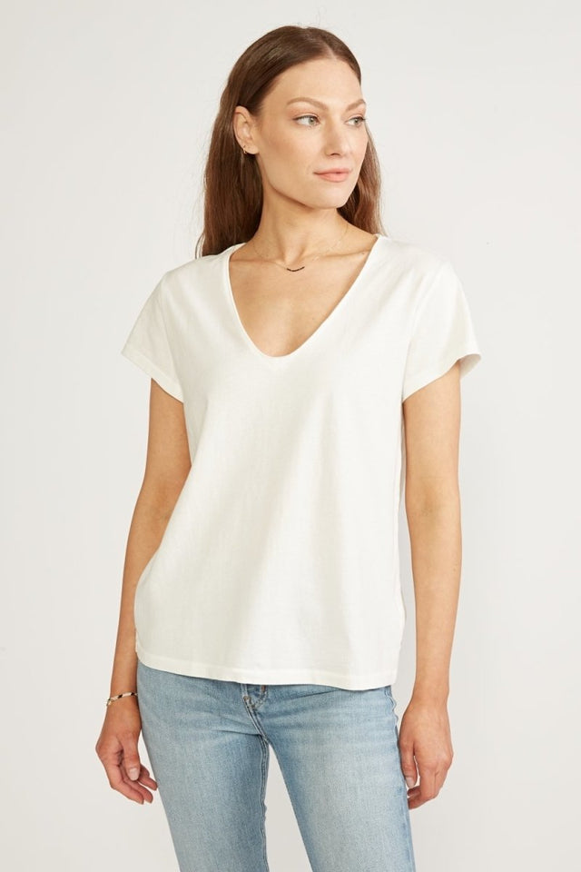 Aiden Organic Cotton V-Neck Tee in Cloud White