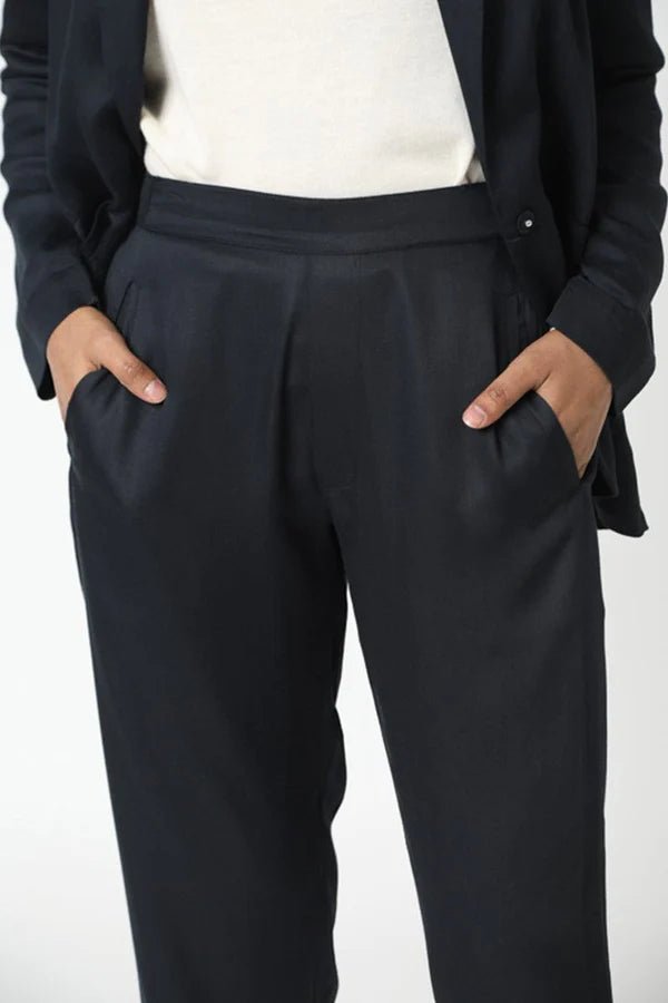 Allie Ankle Pants in Black - Veneka-Sustainable-Ethical-Bottoms-Neu Nomads Drop Ship