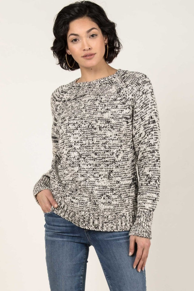 Chunky Raglan Sweater in Black/Ivory - Veneka-Sustainable-Ethical-Tops-Indigenous Drop Ship