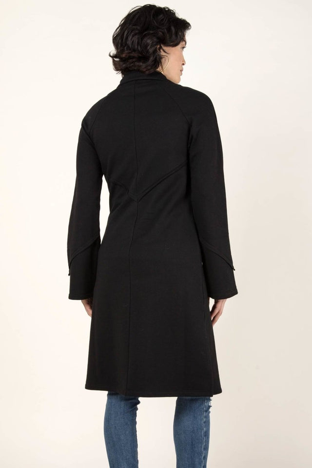 Dramatic Collar Fleece Coat in Black - Veneka-Sustainable-Ethical-Jackets-Indigenous Drop Ship