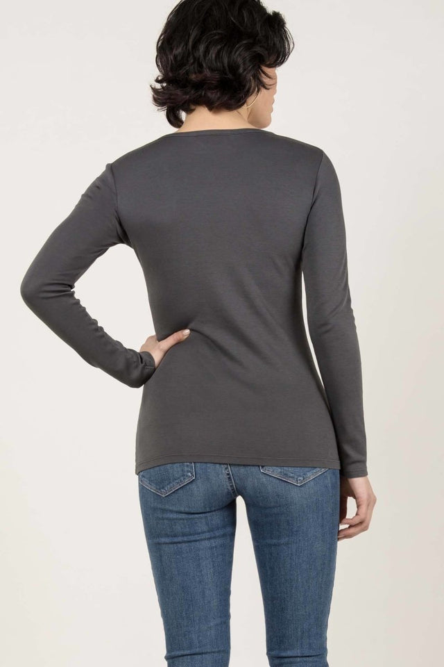 Essential Long Sleeve Scoop Tee in Charcoal - Veneka-Sustainable-Ethical-Tops-Indigenous Drop Ship