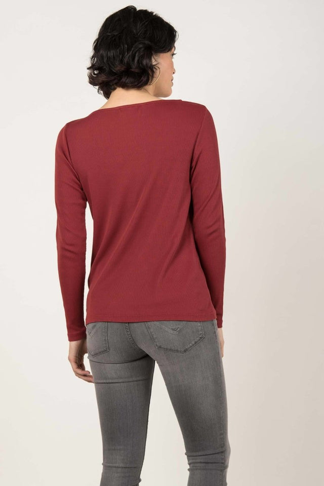 Essential Rib Boatneck in Cherry - Veneka-Sustainable-Ethical-Tops-Indigenous Drop Ship