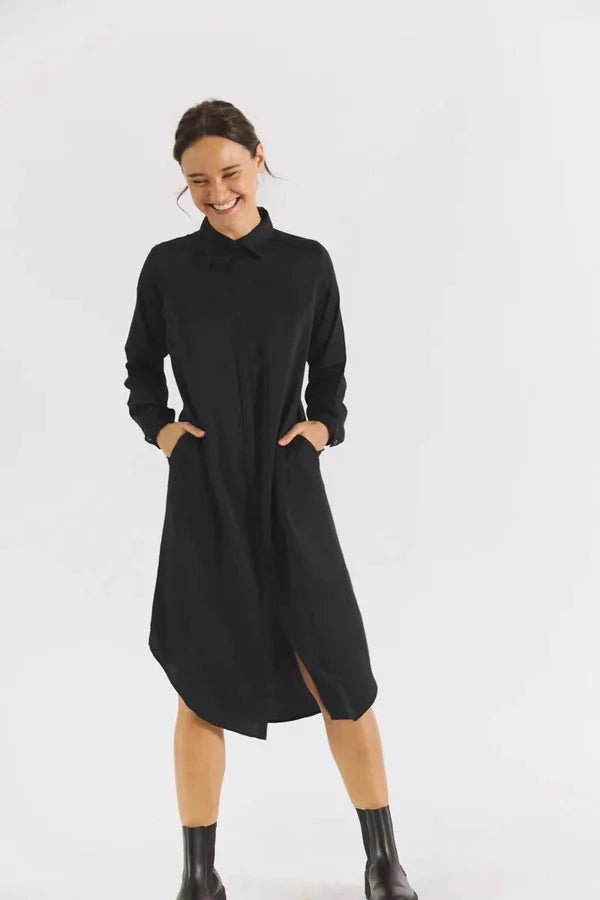 Essential Shirt Dress in Black - Veneka-Sustainable-Ethical-Dresses-Neu Nomads Drop Ship