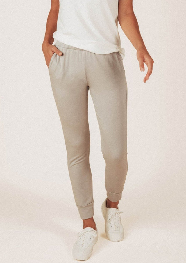 Naomi Sweatpant in Ice Gray - Veneka-Sustainable-Ethical-Bottoms-Graceful District Drop Ship