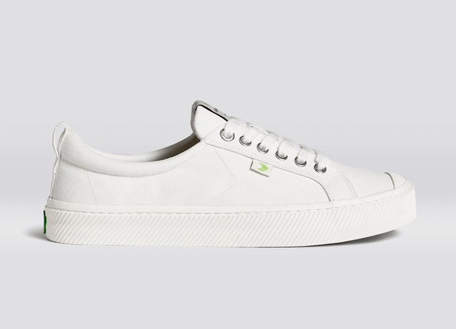 OCA Low Off-White Canvas Sneaker Women - Veneka-Sustainable-Ethical-Footwear-Cariuma Drop Ship