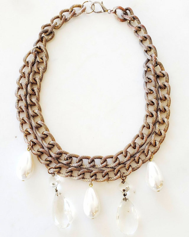 The Bella Necklace in Gold - Veneka-Sustainable-Ethical-Jewelry-Stella Lucchi Drop Ship