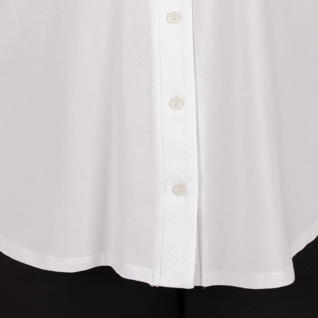 The Comfy Button-Up Shirt in White - Veneka-Sustainable-Ethical--Encircled Drop Ship Correct