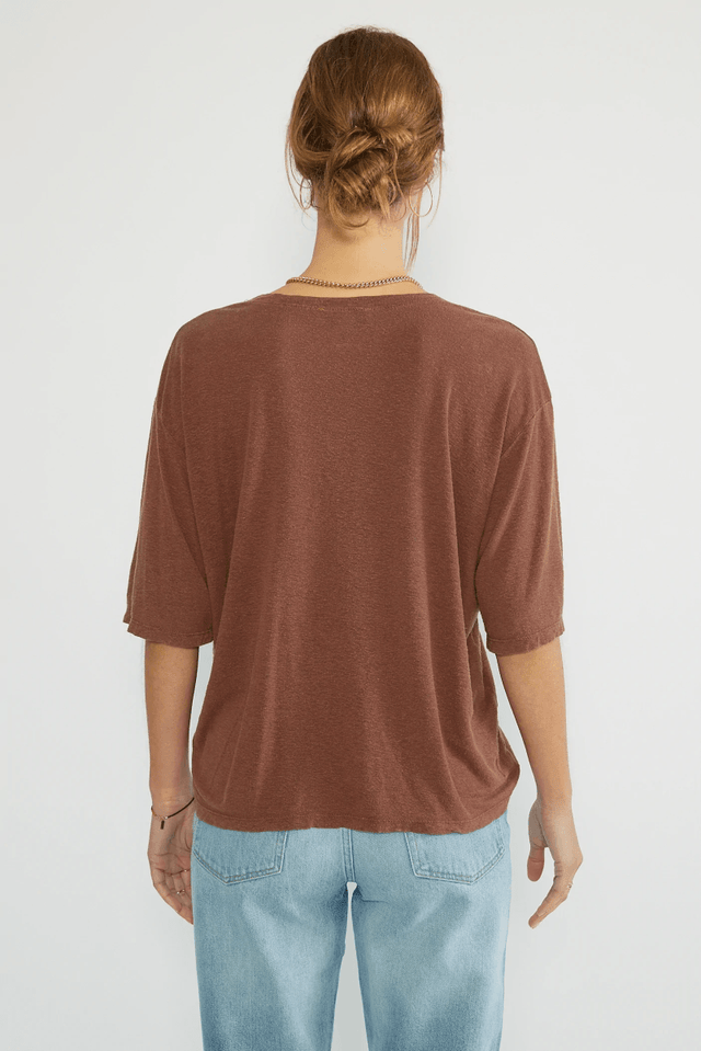 Ulli Relaxed V-Neck in Cognac - Veneka-Sustainable-Ethical-Tops-Etica Denim Drop Ship