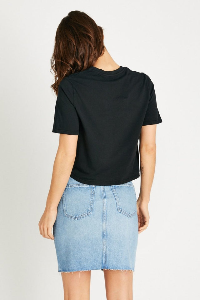 Zoe Tee in Black - Veneka-Sustainable-Ethical-Tops-Etica Denim Drop Ship